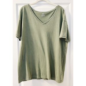 Oversized Aerie v neck tee